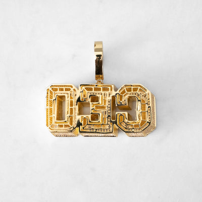 14k - 3D Large "CEO " Pendant - Ice Out NY