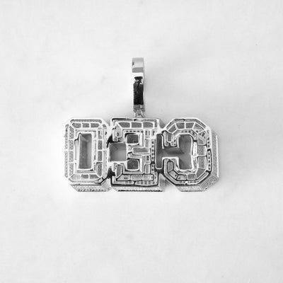 14k - 3D Large "CEO " Pendant - Ice Out NY