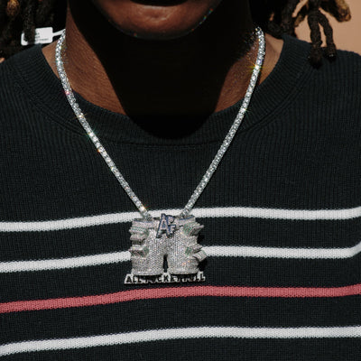 14k - "All Pocket Full" Pendant - Ice Out NY