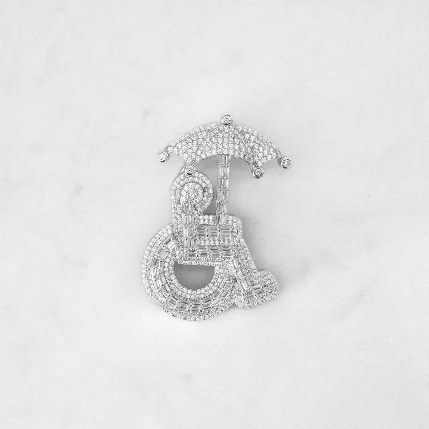 14k - "Handicap" Pendant - Ice Out NY